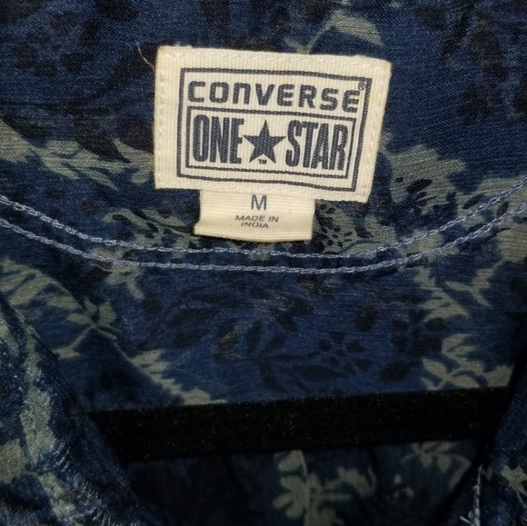 Converse One Star short sleeve button front sheer blouse size medium - Picture 3 of 3